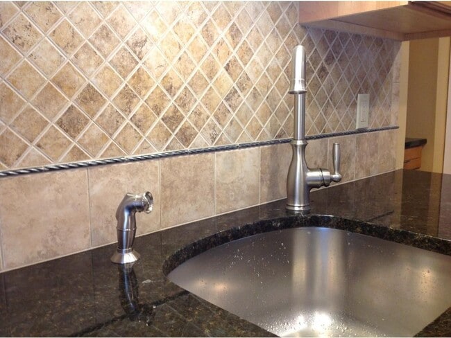 Photo - 341 Court St Unit Apt 1