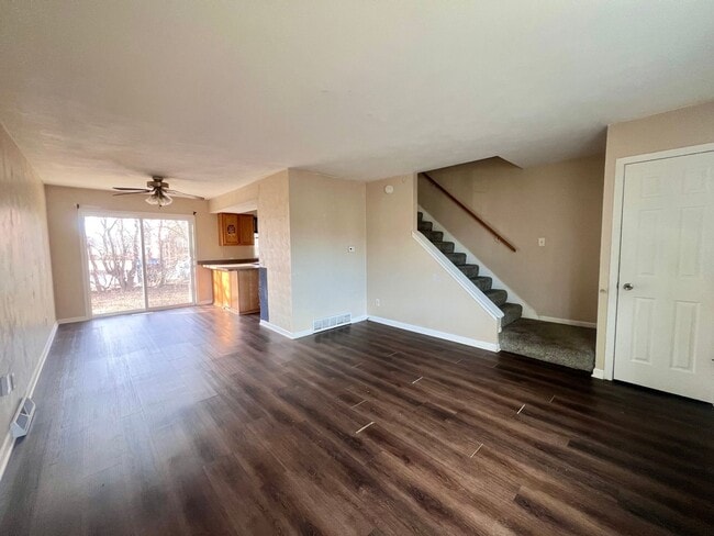 Photo - 2 Bedroom Duplex in Davenport