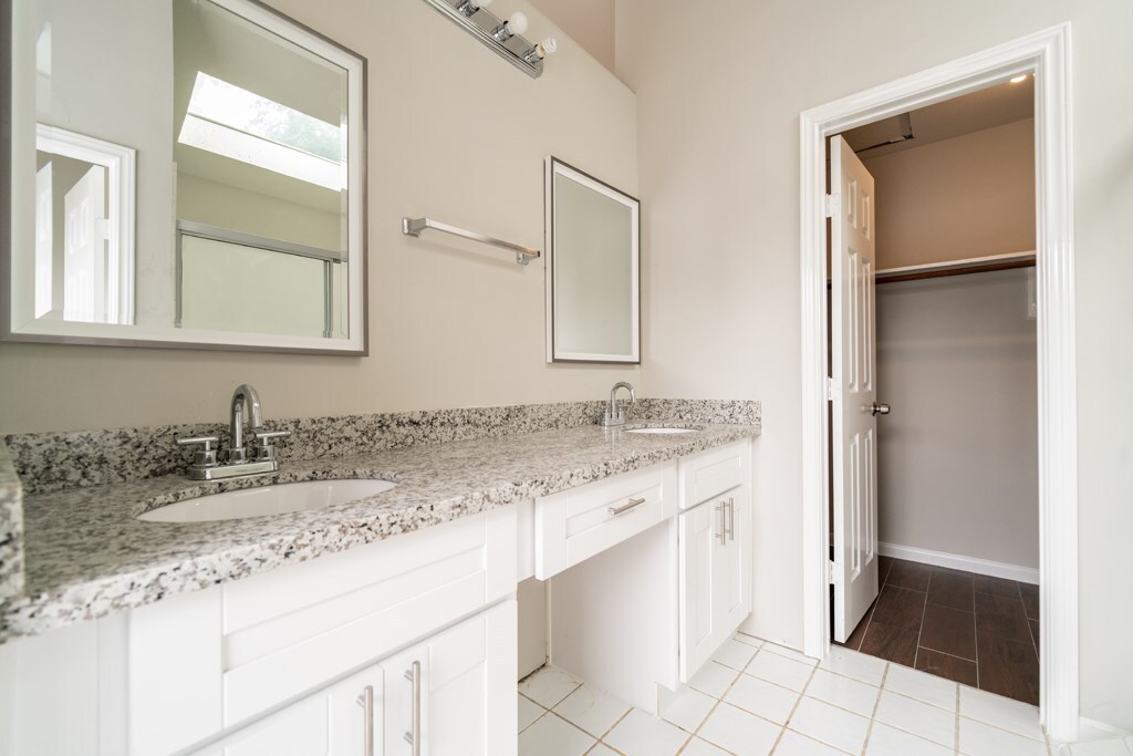 Photo - 11611 Glenwolde Dr