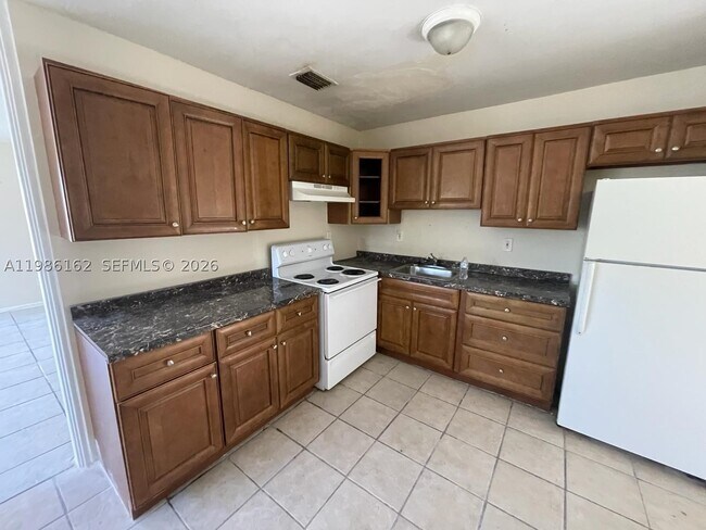 1941 NW 152nd St