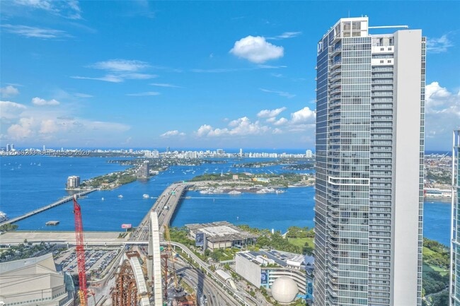 Photo - 1100 Biscayne Blvd Unidad 4308