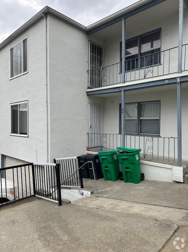 Building Photo - 2019 167th Ave Unit N/A Rental