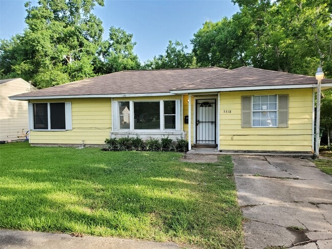 Building Photo - 5318 Doulton Dr