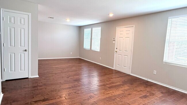 Photo - 3132 Coolwood Ln House