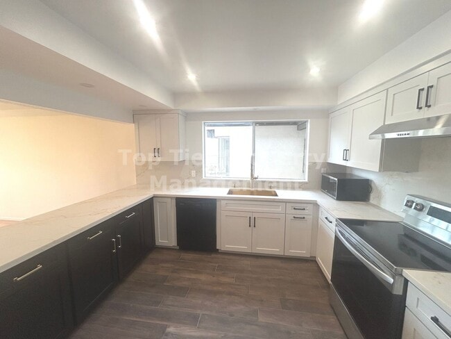 Photo - ***NEWLY RENOVATED 2 bed, 2 bath Townhouse in Carlsbad / La Costa - Available 06/01***