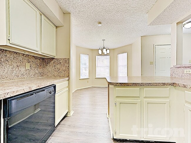 Photo - 1304 Farley Dr