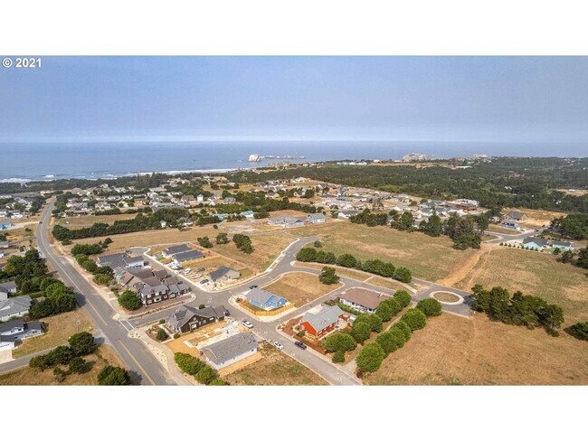 Building Photo - Bright and Beautiful 3/2 in Seabird Village! Rental