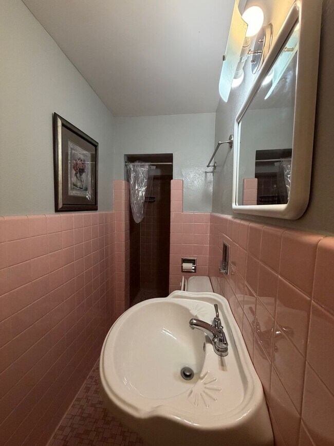 Photo - 1225 Jefferson Ave Unit 9