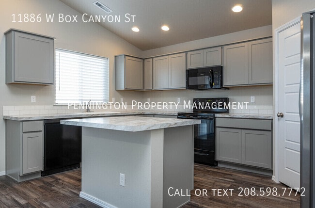 Photo - 11886 W Box Canyon St-