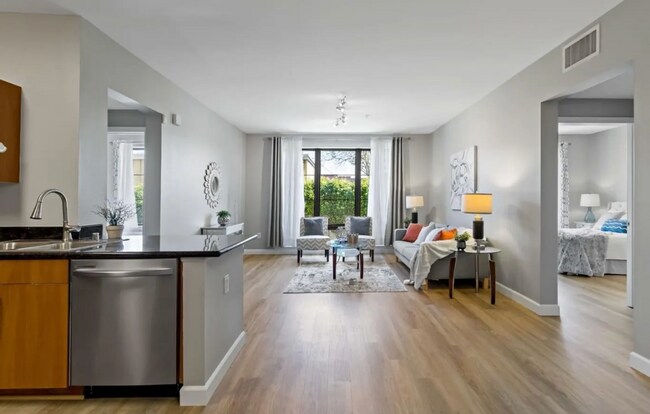 Photo - 1060 S 3rd St Unidad 115 Rental