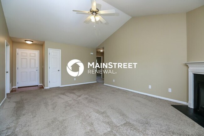 Photo - 3 Bedroom Pet-Friendly Home in Winston-Salem, NC with Main Street Renewal