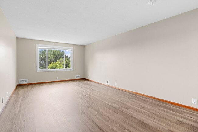 Photo - Greenwood Manor