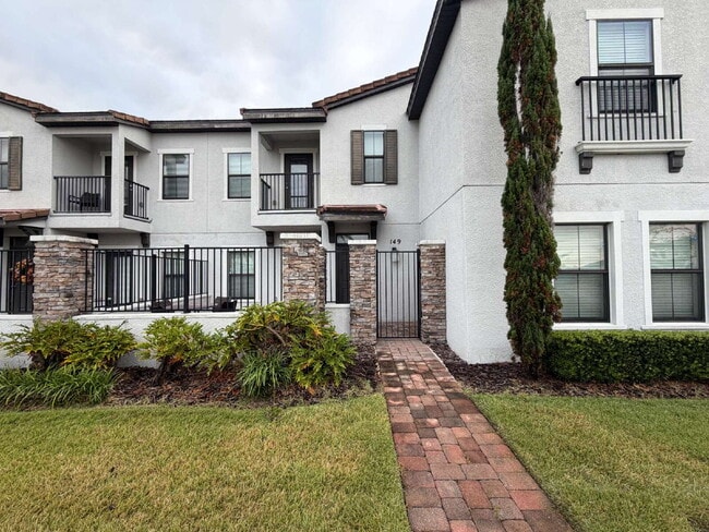 Building Photo - "Charming 2-Bed, 2-Bath Townhouse Retreat in Haines City – Spacious 1464 Sq Ft of Comfort!"