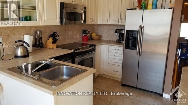 Photo - 236 Flamborough Way