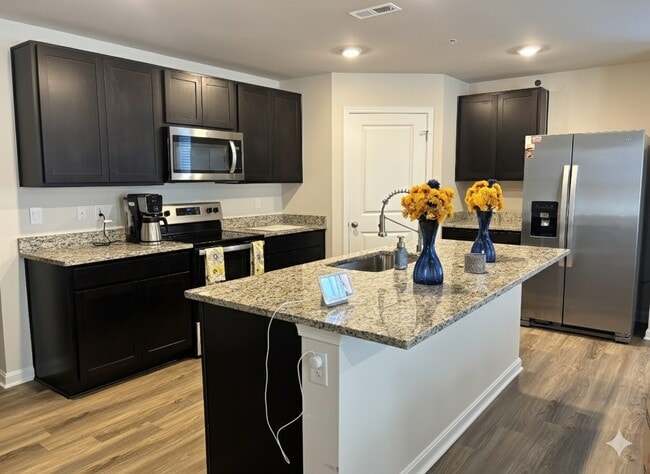 Photo - 359 Forest Edge Ave