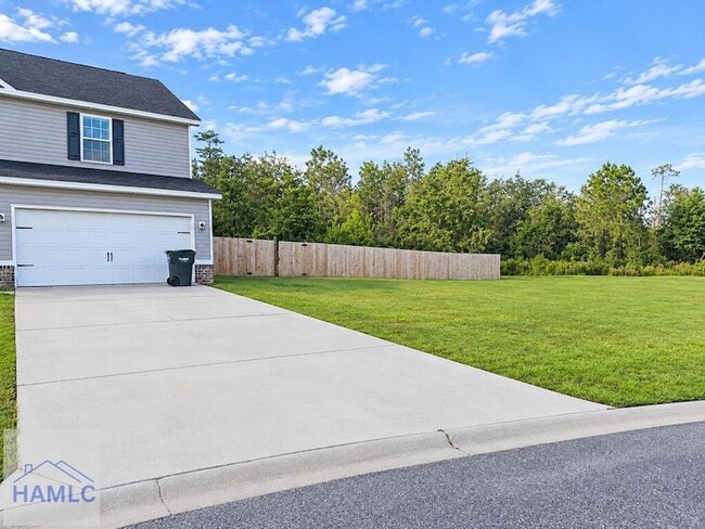 465 Huntington Dr