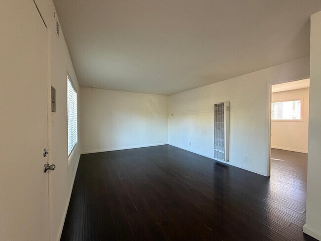 Photo - 3232 14th Ave Unidad 11