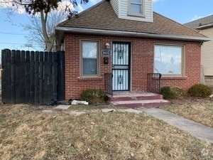 Building Photo - 1632 W Waseca Pl Rental