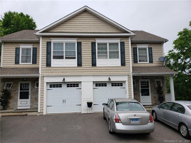 Building Photo - 38 Smith Ave