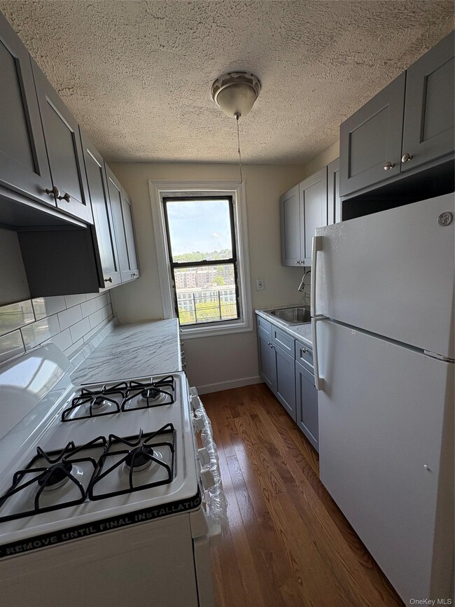 Photo - 30 Locust Hill Ave Unit 7D