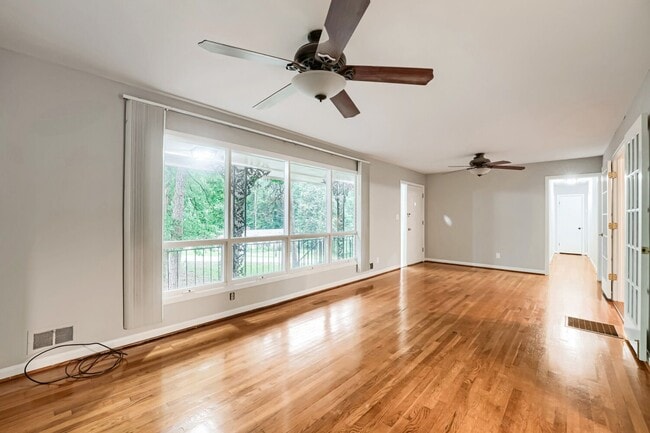 Photo - 109 Hickory Ave