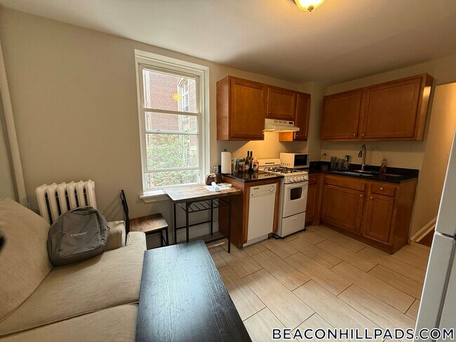 Photo - 70 Joy St Unit 16