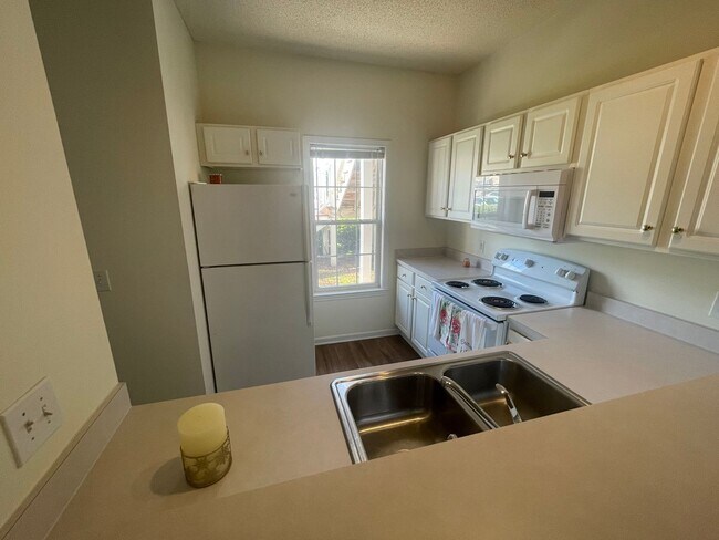 Photo - Great Location