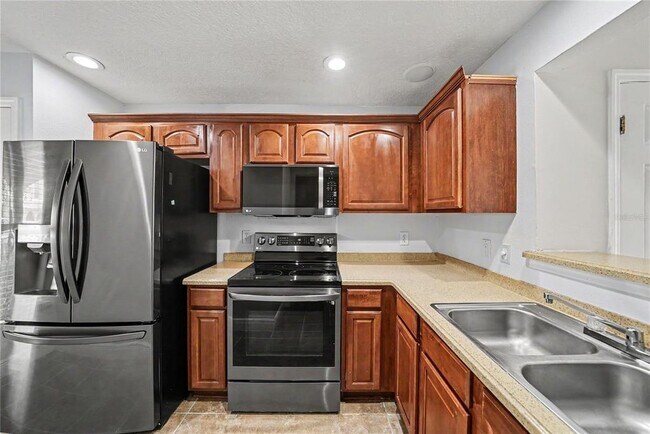 8106 Silent Creek Dr