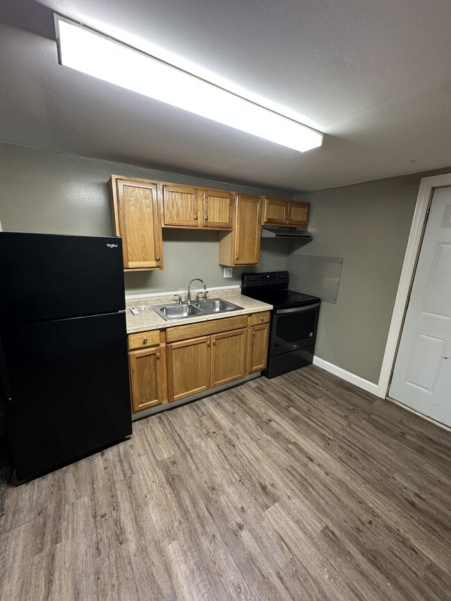 Photo - 620 S Gharkey St