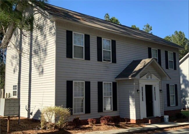 Building Photo - 3697 GA-24 Unit 118B