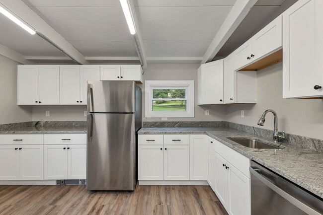 Photo - 175 Pleasant St Unidad 3C