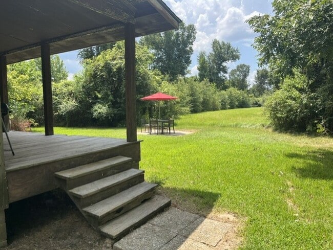 Photo - 11917 N Harrells Ferry Rd