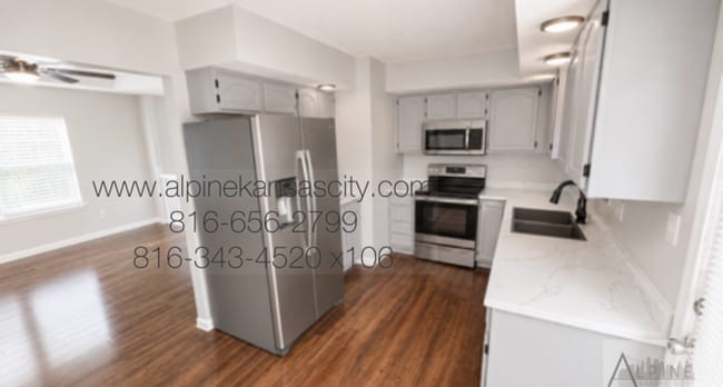Photo - Northland Split Level All Electric!
