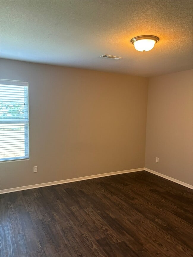 Photo - 227 E Anabranch Ct