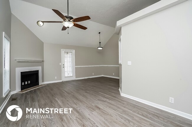 Photo - 216 Shoemaker Ct