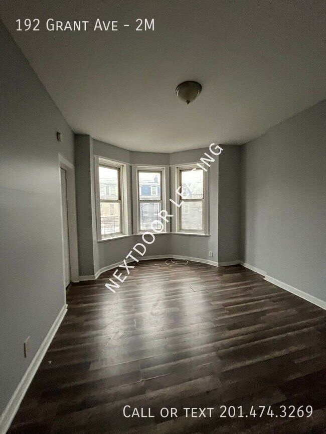 Photo - 192 Grant Ave Unidad 2M