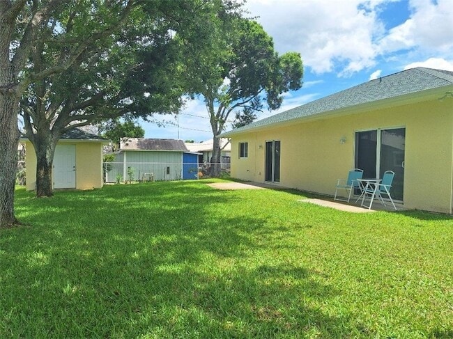 246 S Wimbrow Dr