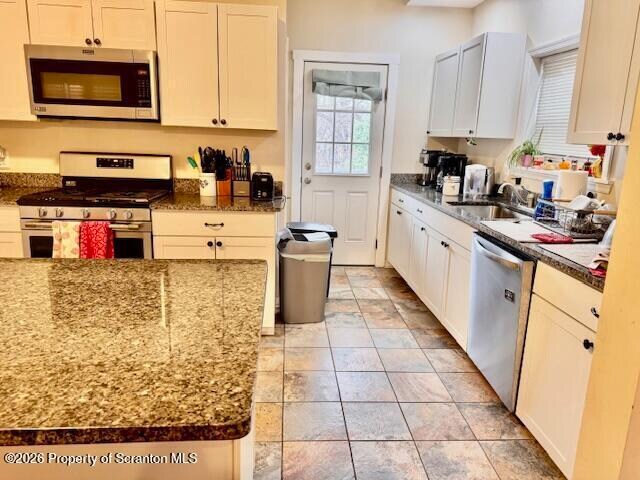 Photo - 815 Monroe Ave