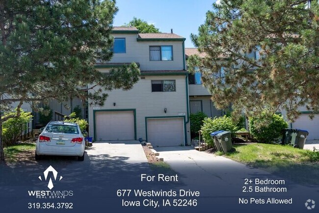 Building Photo - $1425 | 2 Bedroom + Den, 2.5 Bathroom TOWN... Rental