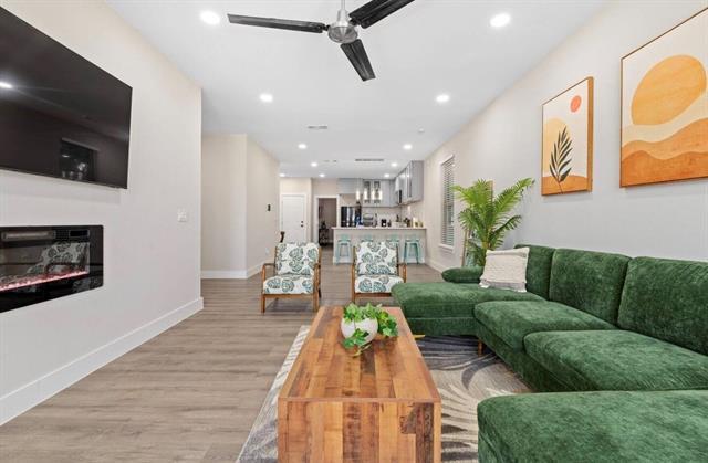 Photo - 2021 Leath St