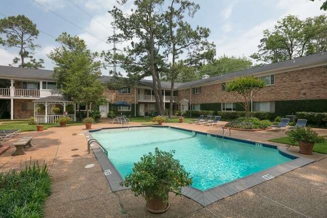Building Photo - 4040 San Felipe St Unit 176
