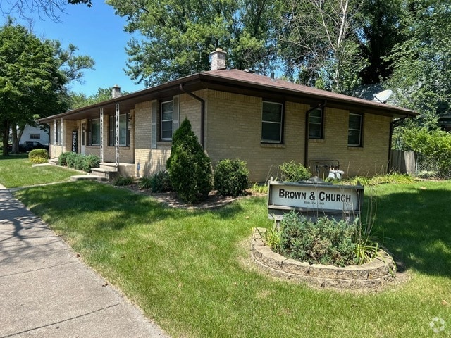 Building Photo - 1505 Brown Ave Unit 1505 Rental