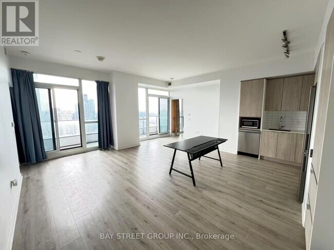 Photo - 395 Bloor St E Unit 4503