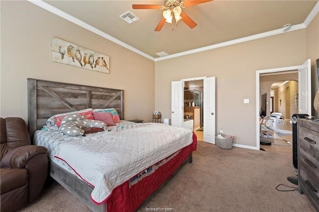 Photo - 2523 Warkworth Ln