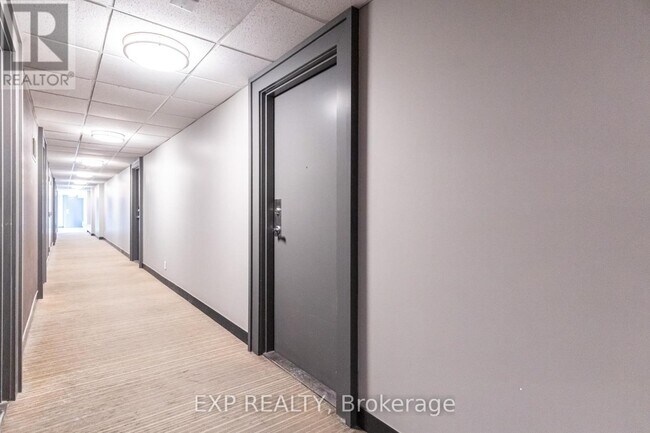 Photo - 11 St Joseph St Unit 809