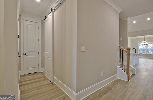 Photo - 190 Redhaven Dr