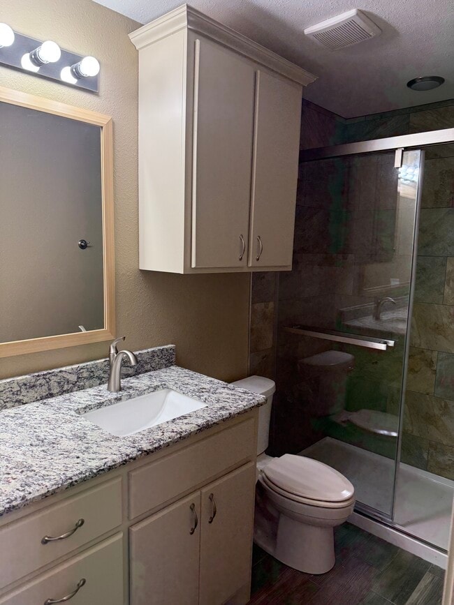 Bathroom - 2033 Shelton St