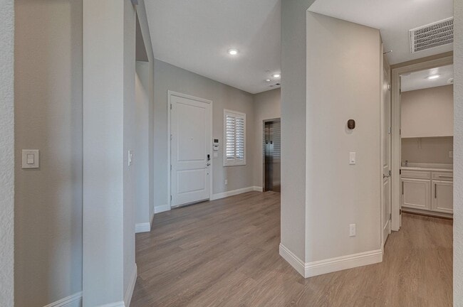 Photo - Mira Villa Unidad 302