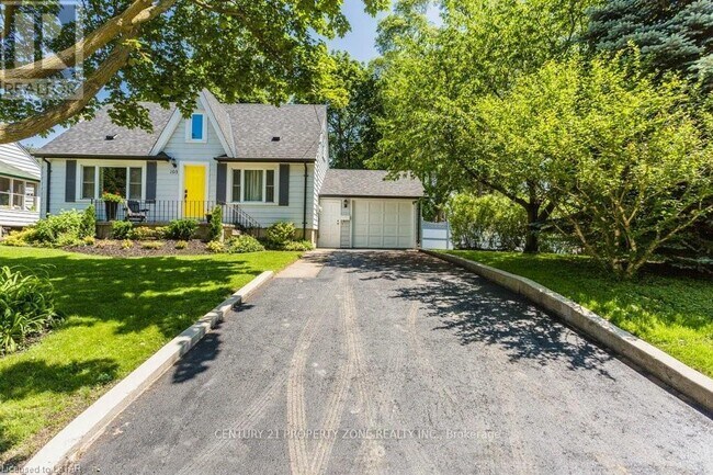 Photo - 105 Foster Ave