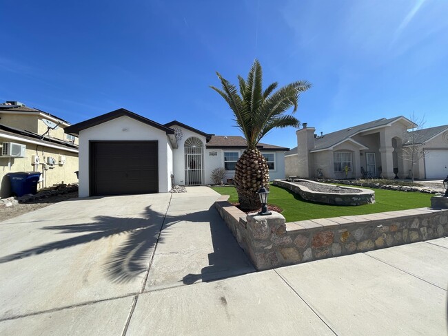 Photo - 5432 Thornridge Cir
